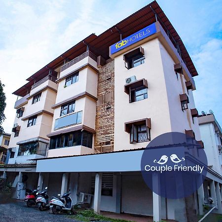 Fabhotel Comfort Stays - Nr Miramar Beach パナジ エクステリア 写真